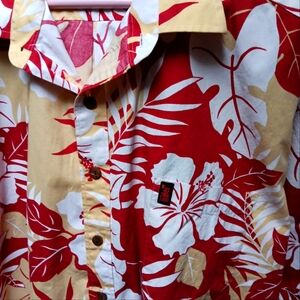HEI HAWAIIAN SHIRT